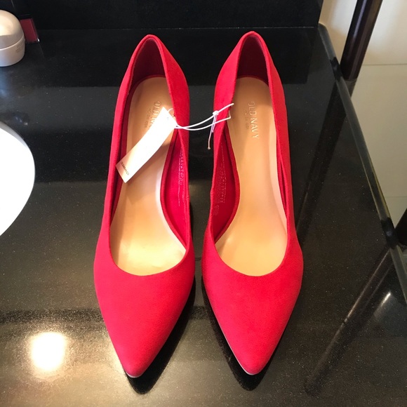 Old Navy Shoes - Red pumps